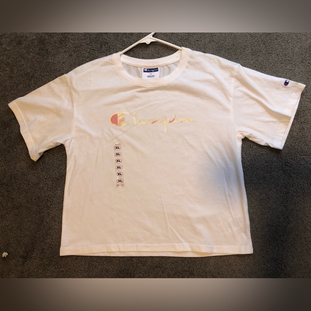 Champion NWT girls shirt